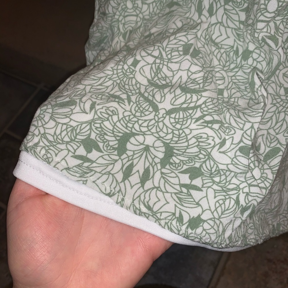 Spaghetti strap Flowy Patterned Dress - Picture 2 of 5